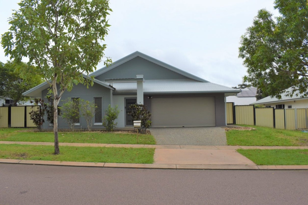4 Mailima Street, Lyons — photo 1 of 4